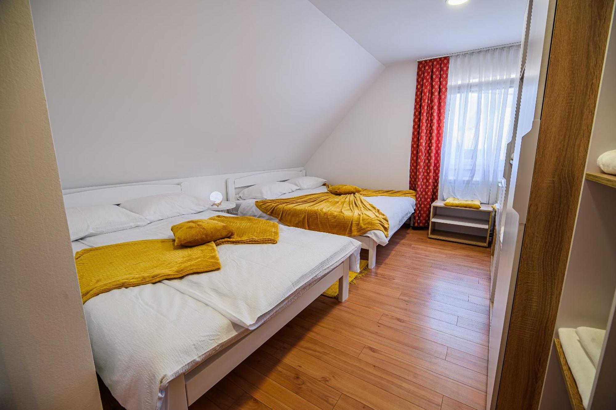 Apartments 888 博维茨 外观 照片
